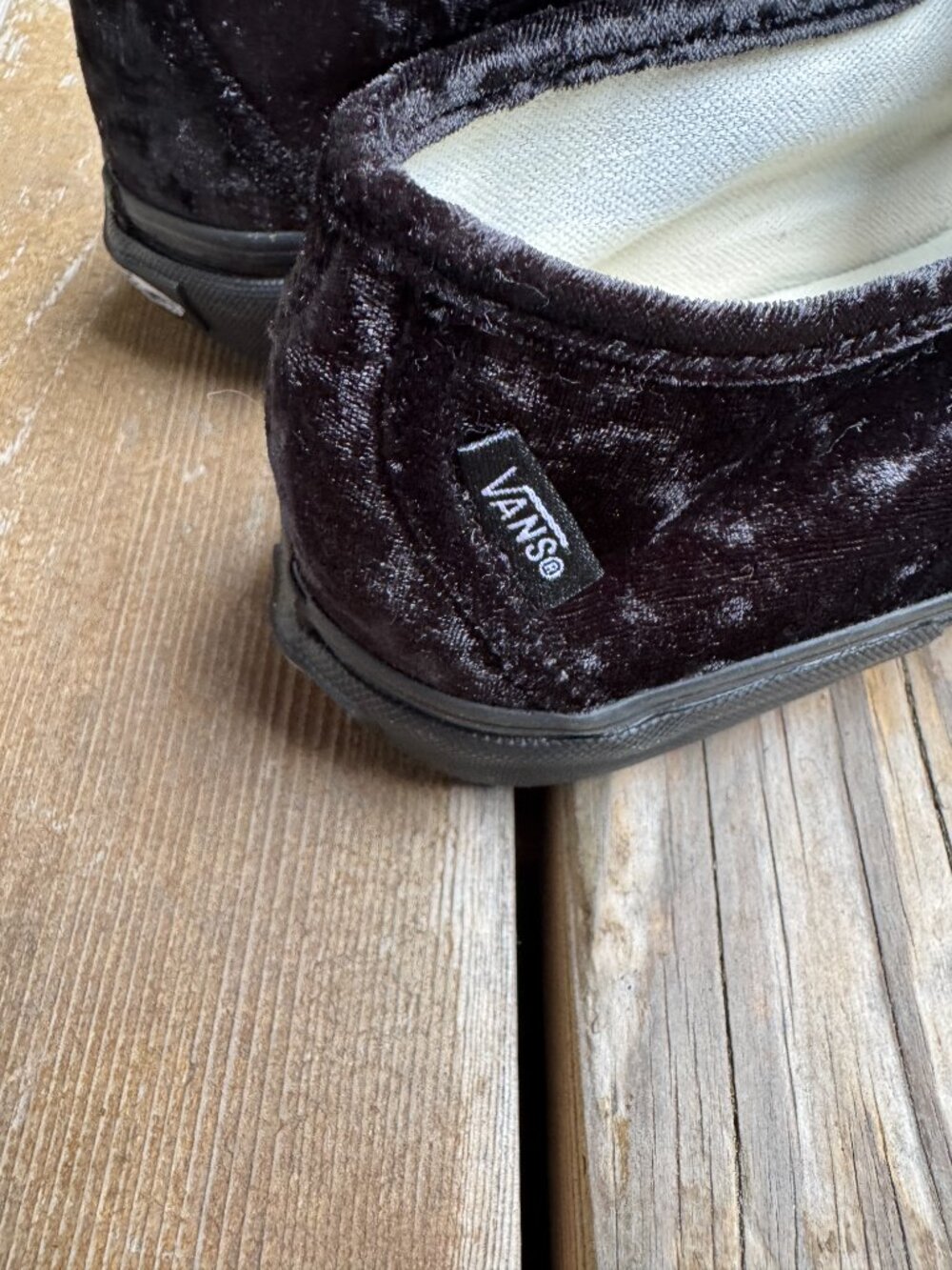 Vans Black Crushed Velvet Style 93 Mary Janes in Women's 10.5 - Picture 10 of 12